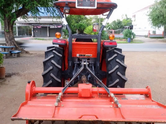 ปัญญาแทรคเตอร์..จัดมาให้ครับ ด่วน!!!คูโบต้า L4708 พร้อมใบมีดคานล่าง พร้อมโรตาลี่ตราช้าง เล่มทะเบียนพร้อม จัดส่ง อ.ลี้ จ.ลำปาง