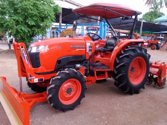 ปัญญาแทรคเตอร์..จัดมาให้ครับ ด่วน!!!คูโบต้า L4708 พร้อมใบมีดคานล่าง พร้อมโรตาลี่ตราช้าง เล่มทะเบียนพร้อม จัดส่ง อ.ลี้ จ.ลำปาง