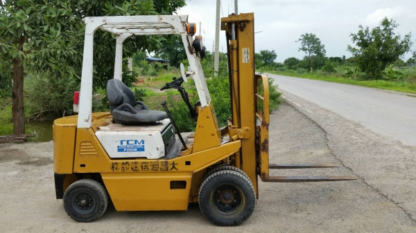 ขายด่วนรถยกดีเซล TCMFVD18ดีเซลยก1.8ตันเสาสูง3เมตรยางหน้าคู้สวยๆรถนอกยังไม่เคยใช้งานในเมืองไทยเลย=รุ่นใหม่ขายถูกๆๆ