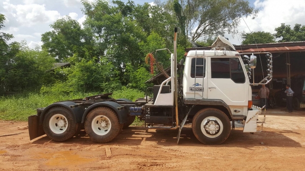 ขาย หัวลาก FUSO FN527M-TG0464 เครื่อง 6D16 เทอร์โบ 220 แรงม้า เกียร์ 10 สปีด มีระบบต่อดั้มเรียบร้อย แอร์เย็น ทะเบียนพร้อมโอนครับ