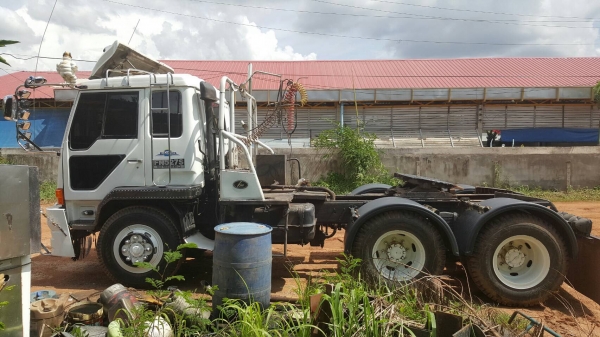 ขาย หัวลาก FUSO FN527M-TG0464 เครื่อง 6D16 เทอร์โบ 220 แรงม้า เกียร์ 10 สปีด มีระบบต่อดั้มเรียบร้อย แอร์เย็น ทะเบียนพร้อมโอนครับ