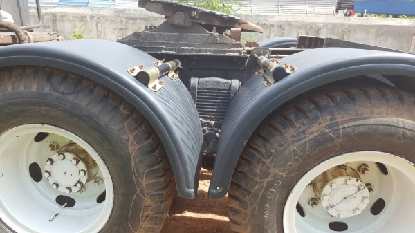 ขาย หัวลาก FUSO FN527M-TG0464 เครื่อง 6D16 เทอร์โบ 220 แรงม้า เกียร์ 10 สปีด มีระบบต่อดั้มเรียบร้อย แอร์เย็น ทะเบียนพร้อมโอนครับ