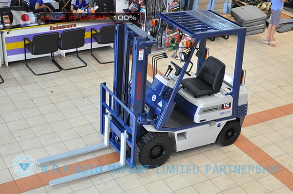 ขายรถโฟล์คลิฟท์มือสอง KOMATSU รุ่น FD15D-310925 ราคา 225,000 บาท นำเข้าจากประเทศญี่ปุ่น 100\% ไม่เคยใช้งานในไทย