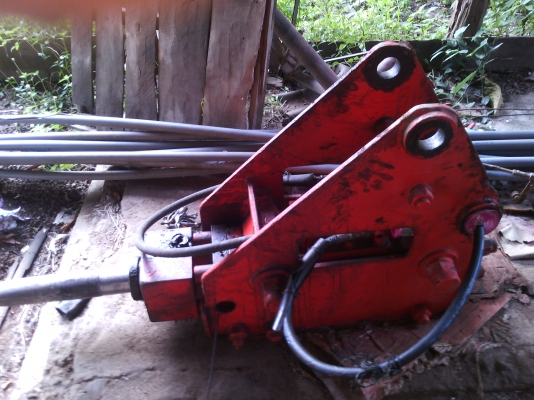 ขายหัวเจาะ ใส่รถรุ่น 60 มีคู่มือราคา70000 สุพรรณบุรี T 0810123067 ขายหัวเจาะ ใส่รถรุ่น 60 มีคู่มือราคา70000 สุพรรณบุรี T 0810123067