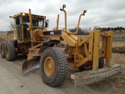 Caterpillar 140H รถเกรด *USA สั่งนำเข้าโทร. 080-6565422 (หนิง)