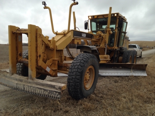 Caterpillar 140H รถเกรด *USA สั่งนำเข้าโทร. 080-6565422 (หนิง)