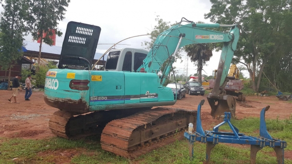 ขาย แบคโฮ KOBELCO SK200 YN09 Mark VI Super เอกสารเล่มทะเบียนครบ ไฟเต็ม ช่วงล่างทำใหม่หมด ราคาคุยกันได้ครับ