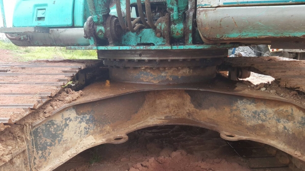 ขาย แบคโฮ KOBELCO SK200 YN09 Mark VI Super เอกสารเล่มทะเบียนครบ ไฟเต็ม ช่วงล่างทำใหม่หมด ราคาคุยกันได้ครับ