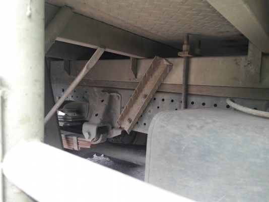 รถอีซูซุ 6 ล้อ ( ไม่ดั้ม ) NMR 130 แรงม้า.  ปี 56.  ,  ( รถวิ่ง 14,xxx กม. )    สนใจติดต่อ  081 - 6079515