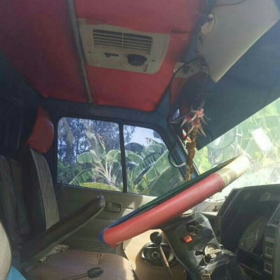 ขายหกล้อ อีซูชุ NPR110ดั่มเกษตร สภาพดีใช้งานปกติ พร้ออมใช้งาน ราคาถูกๆ 135,000บ (ไม่มีเล่มทะเบียน ) มีใบชื้อขายเจ้าเของเ