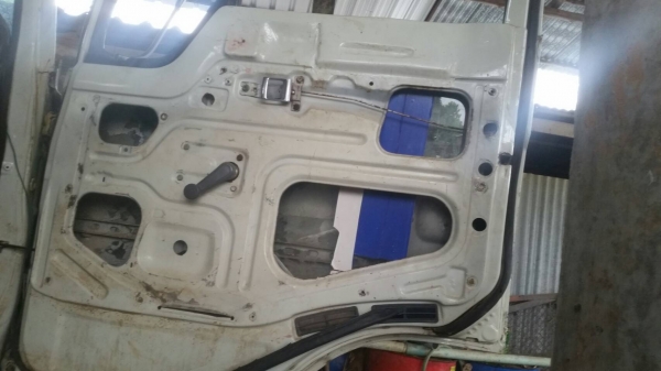 ขายด่วนรถสิบล้อเทนเลอร2เพลาHINOเครือง260แรงหางขึ้น200