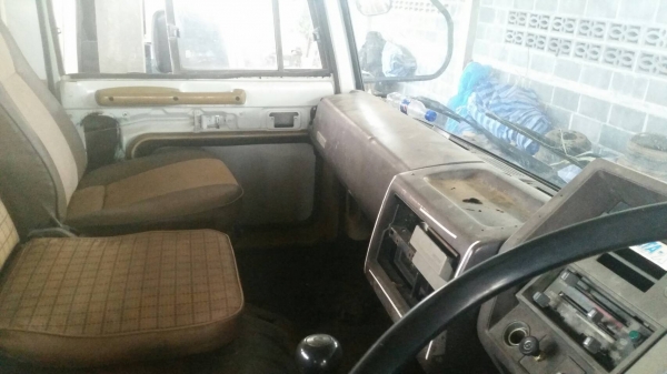 ขายด่วนรถสิบล้อเทนเลอร2เพลาHINOเครือง260แรงหางขึ้น200