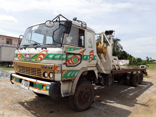 ขายด่วนรถสิบล้อเทนเลอร2เพลาHINOเครือง260แรงหางขึ้น200
