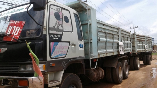 ขาย รถพ่วงดั้มแม่-ลูก HINO FM3M เครื่อง M10C 240 แรงม้า เกียร์เดิม สโลว์กลาง เอกสารเล่มทะเบียนพร้อมโอน ราคาต่อรองได้ครับ