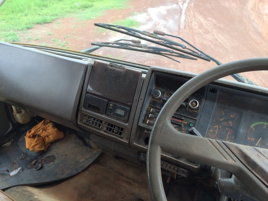 HINO. FL176เครื่องHO7Dสภาพพร้อมใช้ 12ล้อ HINO. FL176เครื่องHO7Dสภาพพร้อมใช้ 12ล้อ