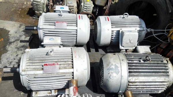 ** เหลือ1ลูก ** มอเตอร์ Mitsubishi 20 HP 380V สภาพเทพเดิมๆคัดมาด้วยใจใหม่กริ้บๆเชิญมาเทส!!