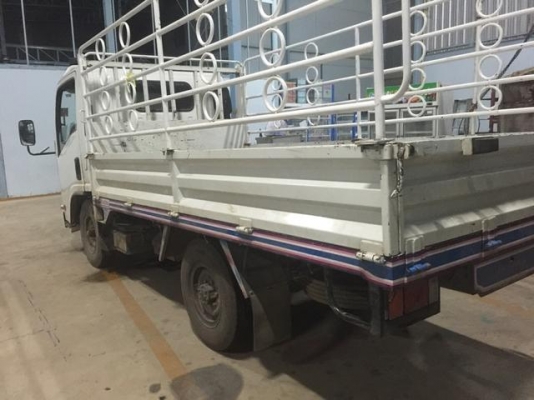 NLR 130 แรง  ปี 2014  (รถเคยอุบัติเหตุหัว )  วิ่งใช้งาน 3x,xxx กม. ราคา   450,000 บาท