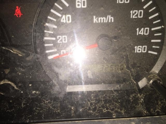 NLR 130 แรง  ปี 2014  (รถเคยอุบัติเหตุหัว )  วิ่งใช้งาน 3x,xxx กม. ราคา   450,000 บาท