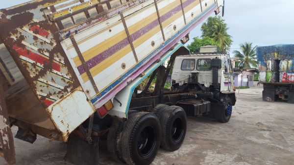 ขายRocky175เดิมๆมีโค๊ทFvz12myแล้วมือเดียวป้ายแดง รถเดิมๆทุกชิ้นหัวบางไม่ผุ แอร์เย็น