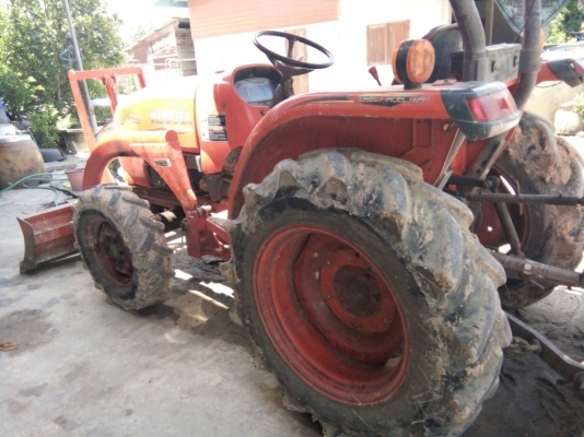 ขอบคุณเสี่ยแนนและพี่ๆมาจากแพร่ครับคูโบต้า L36 คานบนอุปกรณ์ครบ3อย่าง 600 กว่าชม.270000