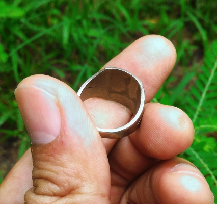 แหวนหลวงพ่อผาง เนื้อชุบสวยๆ ออกวัดพิธีดี หายากครับ