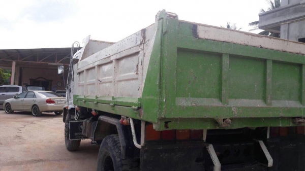 6 ล้อดั้ม 195 แรง สวยมาก FTR33F ปี 2540 รถสภาพดี เล่มพร้อม