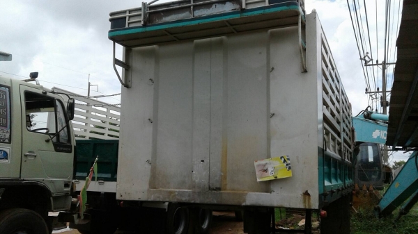 ขาย กระบะไม่ดั้มสภาพสวย ต่อจากอู่ PANUS ยาว 6.20 เมตร ยกลงจาก 10 ล้อ HINO MEGA
