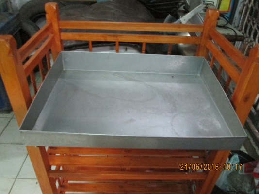 ถาดแสตนเลส  ใส่อาหารสด  สำหรับร้านอาหารครับ