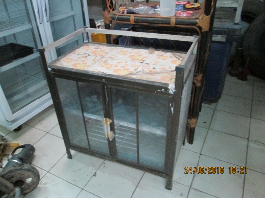 ตู้กับข้าวใบเล็ก   ขาย 500บาท  สนใจ  ตามนี้ครับ