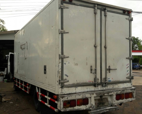 หกล้อ ฮีโน่ FC4J175ปี49ช่วงยาว6.50ม บรรทุกตู้เย็น สภาพดีสวยบางเดิมพร้อมใช้ ทะเบียนพร้อมโอน