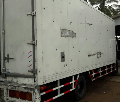 หกล้อ ฮีโน่ FC4J175ปี49ช่วงยาว6.50ม บรรทุกตู้เย็น สภาพดีสวยบางเดิมพร้อมใช้ ทะเบียนพร้อมโอน