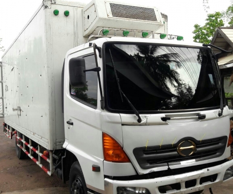 หกล้อ ฮีโน่ FC4J175ปี49ช่วงยาว6.50ม บรรทุกตู้เย็น สภาพดีสวยบางเดิมพร้อมใช้ ทะเบียนพร้อมโอน