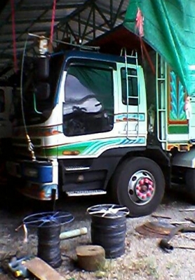 ขาย 1,250,000บ.ต่อรองได้ 12ล้อ อีซูชุ CM81A1-6WA1 360แรง สโลส 2เพา ดั้มกะบะค็อกเกษตรกะบะยาว7ม.เล่มทะเบียนพร้อมโอน ขายราคา 1,250,000บ ครับๆ