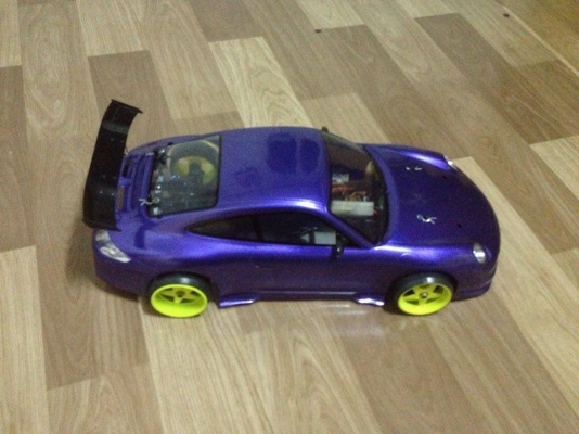 ขายรถบังคับ Drift รีโมทดิจิตอลHL สภาพใหม่ ชุดไฟใช้ใด้หมด แบตเดิม บอดี้มีไฟหน้า ล้อDrift เป็นของใหม่RS D-zero แถมล้อเดิมติดรถ ของให้หมดเลยตตามรูป (ขาดทีชาร์ตแบตกับเสารีโมท) ก็เล่นใด้เลย ราคา2800บาท โทร0924462525โส กทม