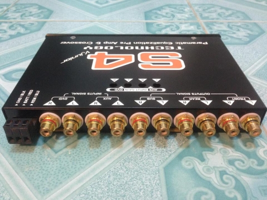 ปรีแอมป์7แบน S4 ขาย 1850 บาท(สวยเกือบใหม่)