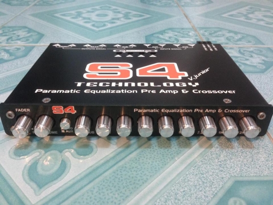ปรีแอมป์7แบน S4 ขาย 1850 บาท(สวยเกือบใหม่)