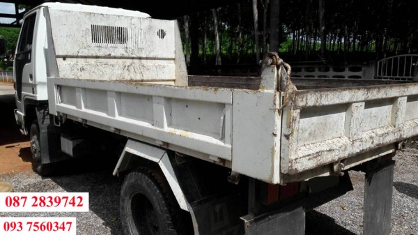 ขายรถบรรทุกแบคโฮ ติดเฮี๊ยบ 10 ล้อ 2 เพลา