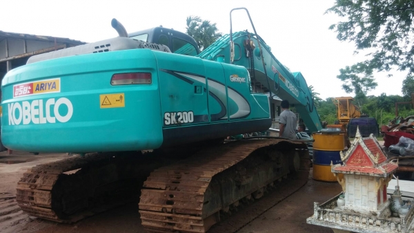 ขาย 1,490,000 KOBELCO sk 200-8 yn 11 เครื่องดี ปั้มแรงไฟฟ้าครบ เอกสารแจ้งจำหน่าย(กำลังเปลี่ยนซีลกระบอก)รถสวยพร้อมใช้ 090-772-3710 090-772-3708