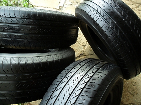 ยาง16กระบะสูง  บริดสโตน265-70-R16 ลงพื้นปี14 (4เส้น 3,500)