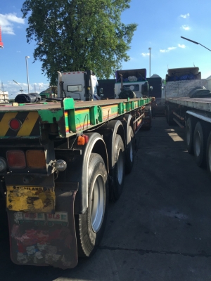 ขายรถหัวลาก พร้อมหางพื้นเรียบ 3 เพลา HINO 320 ปี.48 รถสวย ราคา.1550000 สนใจรีบจองด่วน