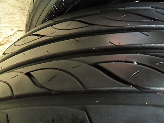 ยางขอบ17 ไฟร์สโตน225-55-R17 ลงพื้นปลายปี15 (4เส้น 4,200)