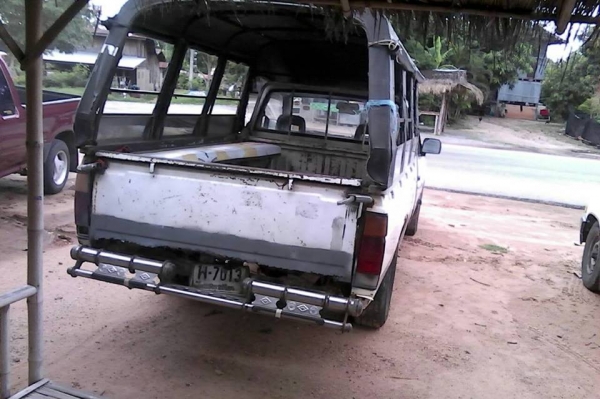 กระบะ บิคเอ็มฝาแดง เครื่องดี คัทซีดีมาก! ภายในพอใช้ กระบะผุ ภาษีเพิ่งขาด ขาย65000  โทร 0856390132 หนึ่งรับสาย