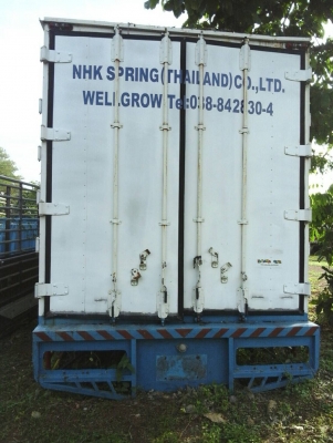 ตู้แห้ง 10 บาน กว้าง2.40m สูง2.60m ยาว 7.40 m