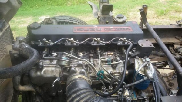 ขายรถอีชุซูุ6ล้อดั็ม เครื่อง120แรง พวงมาลัยเพราเวอร์  มีสะโล สนใจโทร 0882695902 คุณธีรวุฒิ