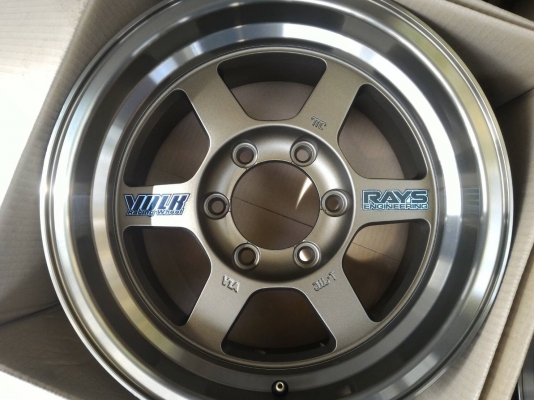 ขายล้อใหม่ TE37 9 x 16 ET 0 ขายล้อใหม่ TE37 9 x 16 ET 0