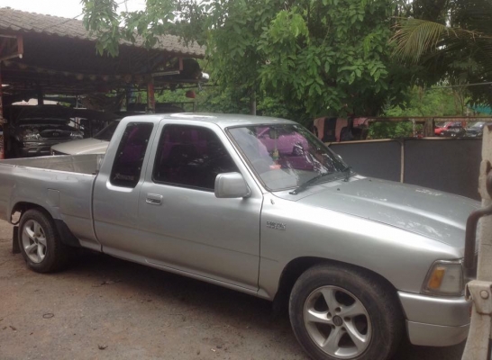 ขายโตโยต้าไมตี้เอ็กซ์ แค๊ป ปี 96 เครื่องดีเซล 2500 พวงมาลัยพาวเวอร์รถสวยเดิมๆไม่มีชน ขายโตโยต้าไมตี้เอ็กซ์ แค๊ป ปี 96 เครื่องดีเซล 2500 พวงมาลัยพาวเวอร์รถสวยเดิมๆไม่มีชน