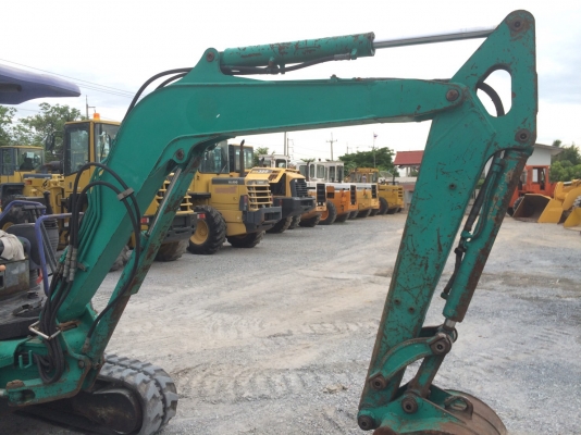 KOMATSU PC30MR เก่าญี่ปุ่น พร้อมใช้งาน โทร.090-986-2521 อ๊อบ