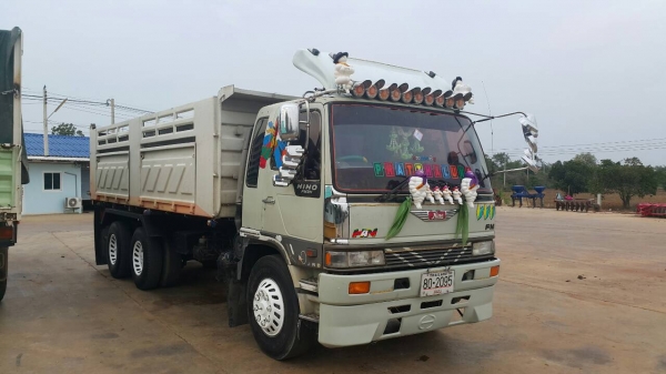 ขายคับ 360ปี55 ดั้มซุ่นชัย 24ล้อ ล้อหน้ายกได้ ลูก3เพลา แม่ลูกหนัก20800โล รถสวยเดิมไม่เคยเชี่ยวชน หัวไม่เคยแตะสี คัสซีสวย ยางดี ภายในสวยครบสะอาด ขายคับ 360ปี55 ดั้มซุ่นชัย 24ล้อ ล้อหน้ายกได้ ลูก3เพลา แม่ลูกหนัก20800โล รถสวยเดิมไม่เคยเชี่ยวชน หัวไม่เคยแตะสี คัสซีสวย ยางดี ภายในสวยครบสะอาด