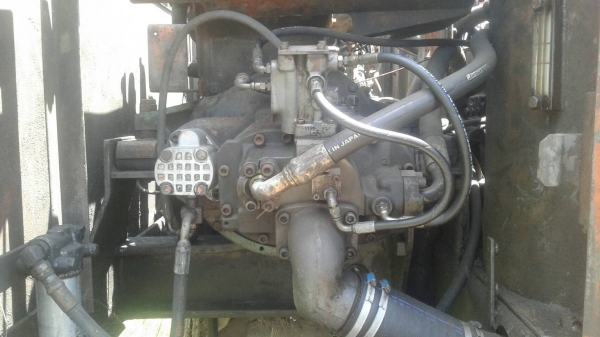 รถแบคโฮ HITACHl  EX 200 - 2. , ( มีขาย 2 คัน. )     สนใจติดต่อ  081 - 6079515