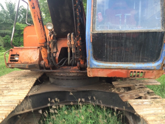 รถแบคโฮ HITACHl  EX 200 - 2. , ( มีขาย 2 คัน. )     สนใจติดต่อ  081 - 6079515